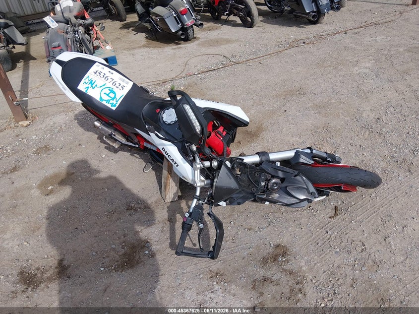 2018 Ducati Hypermotard VIN ZDM1YBJS7JB013444 IAAI salvage auction — ROLLOVER, Wait Title, sold $700 on 2026-10-26 (photo 1)