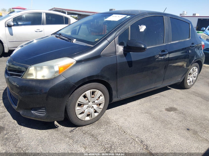 2013 Toyota Yaris VIN JTDKTUD39BB549528 IAAI salvage auction — NORMAL WEAR, Salvage Title, sold $3,700 on 2026-07-17 (photo 2)