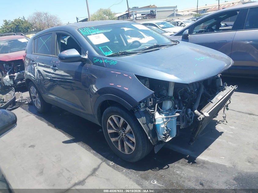 2016 Kia Sportage VIN KNDPB3AC6G7829353 IAAI salvage auction — FRONT END, Salvage Title, sold $1,600 on 2026-07-15 (photo 1)