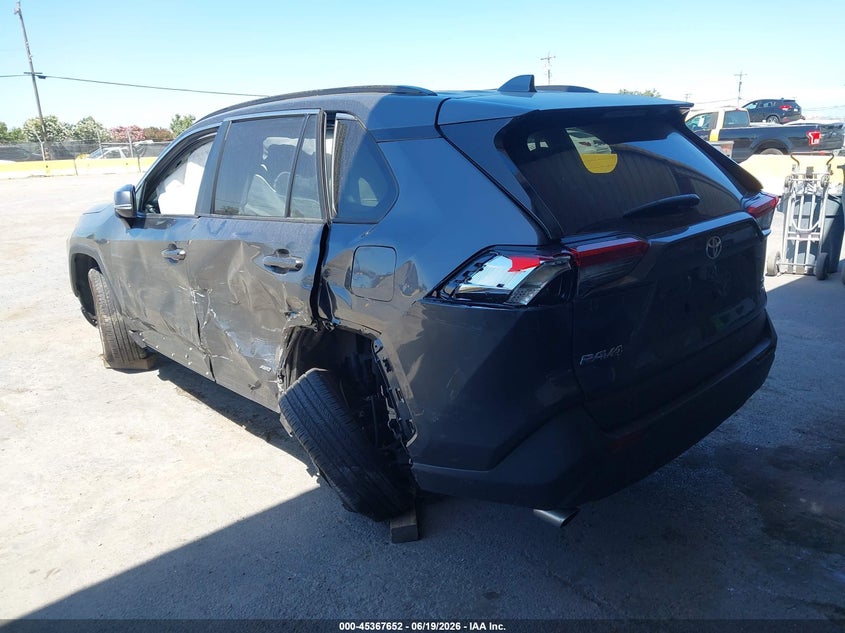 2025 Toyota Rav 4 VIN JTMRWRFV3SD330482 IAAI salvage auction — SIDE, Salvage (California), sold $25 on 2026-07-29 (photo 3)
