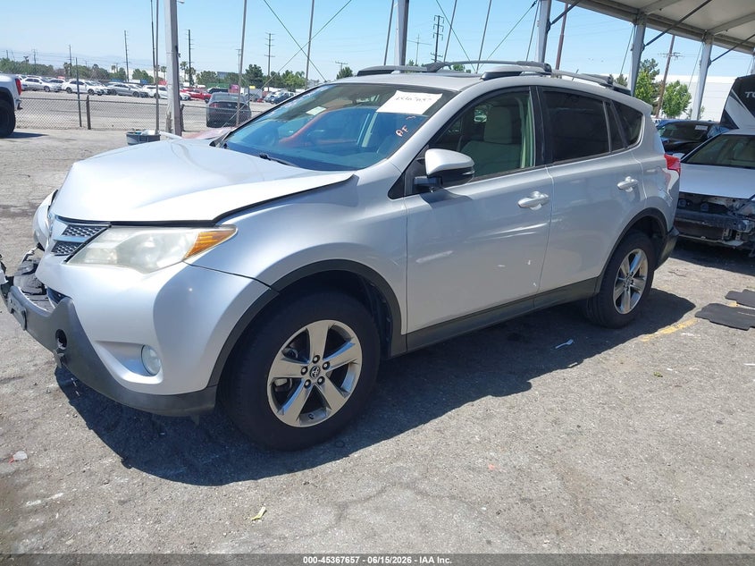 2015 Toyota Rav 4 VIN JTMWFREV3FD053424 IAAI salvage auction — FRONT & REAR, Salvage Title, sold $2,950 on 2026-07-21 (photo 2)
