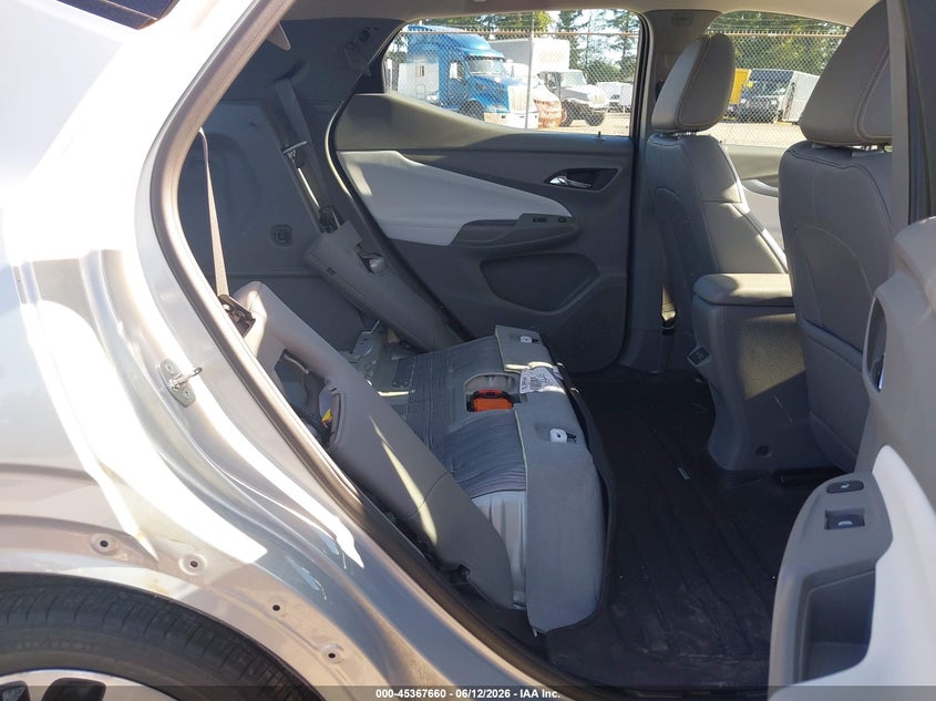 2023 Chevrolet Bolt euv VIN 1G1FZ6S0XP4175948 IAAI salvage auction — REAR END, Bill Of Sale (Washington), sold $8,000 on 2026-07-09 (photo 8)