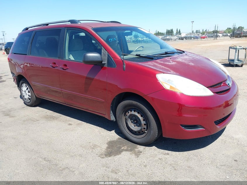 2010 Toyota Sienna VIN 5TDKK4CC4AS343604 IAAI salvage auction — REAR END, Salvage (California), sold $1,100 on 2026-07-29 (photo 1)