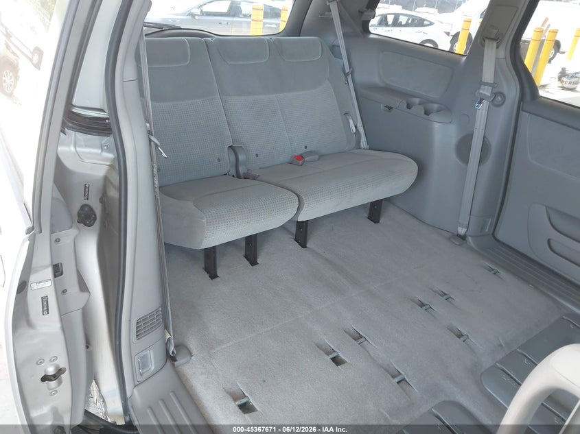 2010 Toyota Sienna VIN 5TDKK4CC8AS316521 IAAI salvage auction — RIGHT SIDE, Bill Of Sale (Washington), sold $1,700 on 2026-07-08 (photo 8)