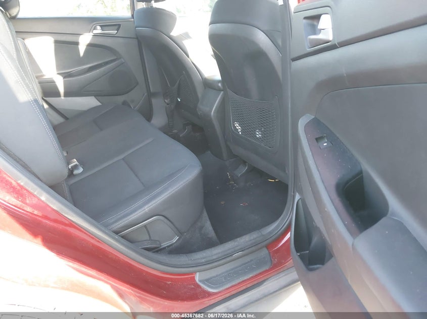 2019 Hyundai Tucson VIN KM8J3CA43KU888054 IAAI salvage auction — FRONT END, Rebuildable (Florida), sold $3,000 on 2026-07-29 (photo 8)