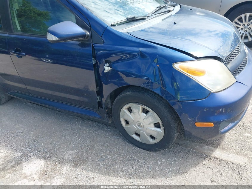 2006 Scion Xa VIN JTKKT624660163465 IAAI salvage auction — NORMAL WEAR, Clear (Indiana), sold $400 on 2026-07-11 (photo 6)