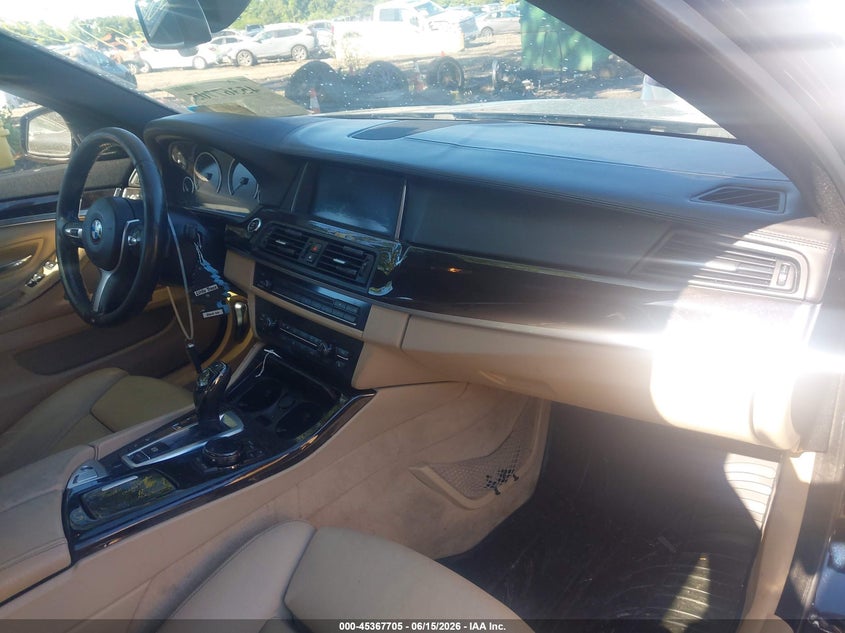 2015 BMW 5er VIN WBAKP9C54FD979634 IAAI salvage auction — LEFT SIDE, Salvage Title, sold $450 on 2026-07-28 (photo 5)