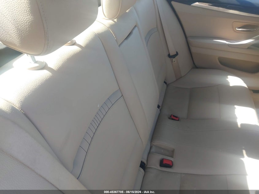 2015 BMW 5er VIN WBAKP9C54FD979634 IAAI salvage auction — LEFT SIDE, Salvage Title, sold $450 on 2026-07-28 (photo 8)