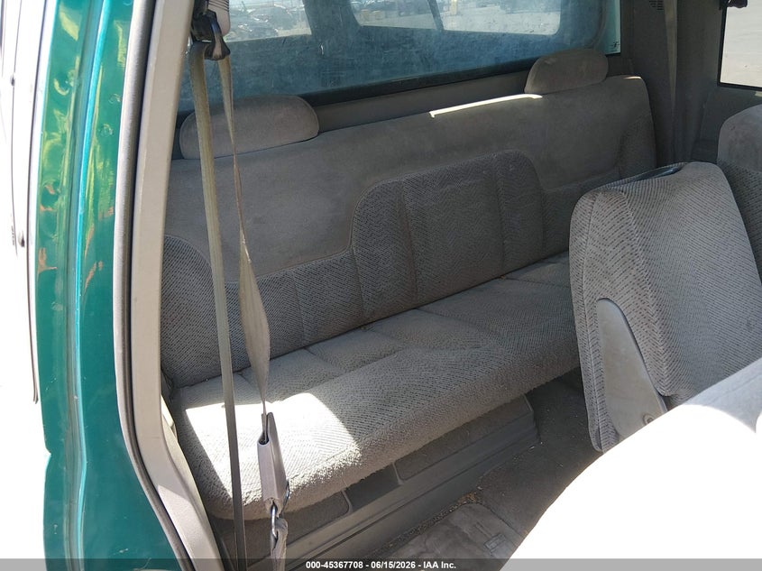 1996 Gmc SIERRA VIN 2GTEC19W2T1513561 IAAI salvage auction — FRONT END, Salvage (California), sold $400 on 2026-07-25 (photo 8)
