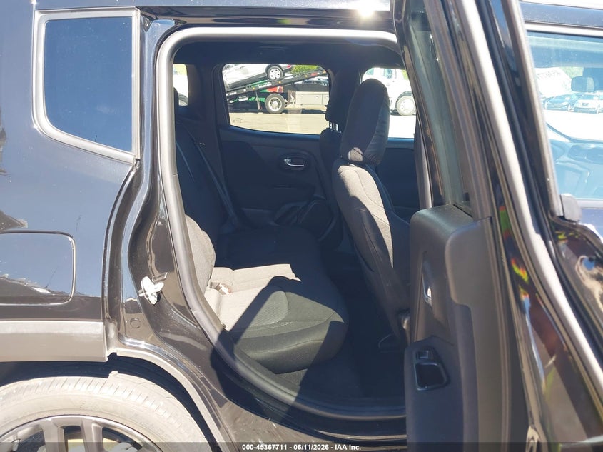 2021 Jeep Renegade VIN ZACNJDBB7MPM77725 IAAI salvage auction — RIGHT FRONT, Salvage (Oregon), sold $3,300 on 2026-08-20 (photo 8)