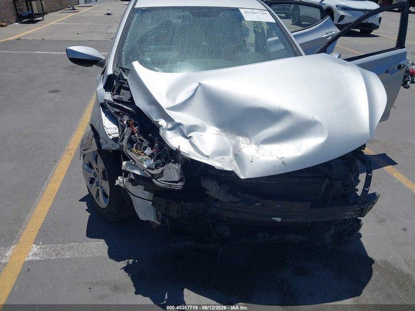 2016 Hyundai Elantra VIN KMHDH4AE3GU481310 IAAI salvage auction — THEFT, Salvage (California), sold $250 on 2026-07-13 (photo 6)