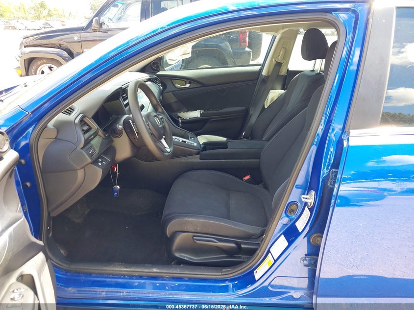 2019 Honda Insight VIN 19XZE4F59KE026027 IAAI salvage auction — SIDE, Salvage (Ohio), sold $1,850 on 2026-07-09 (photo 5)