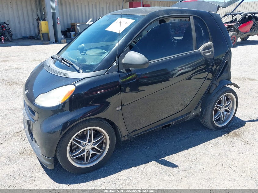 2009 Smart Fortwo VIN WMEEJ31X59K260378 IAAI salvage auction — REAR END, Salvage (California), sold $1,000 on 2026-07-23 (photo 2)