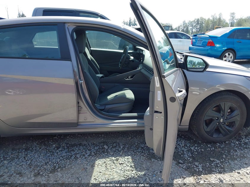 2022 Hyundai Elantra VIN KMHLS4AG1NU299097 IAAI salvage auction — LEFT SIDE, Bill Of Sale (Washington), sold $2,200 on 2026-07-15 (photo 5)