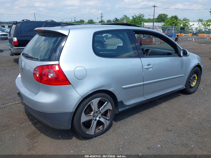 2008 Volkswagen Gti VIN WVWFV71K78W253183 IAAI salvage auction — NORMAL WEAR, Clear (New Jersey), sold $425 on 2026-07-20 (photo 4)
