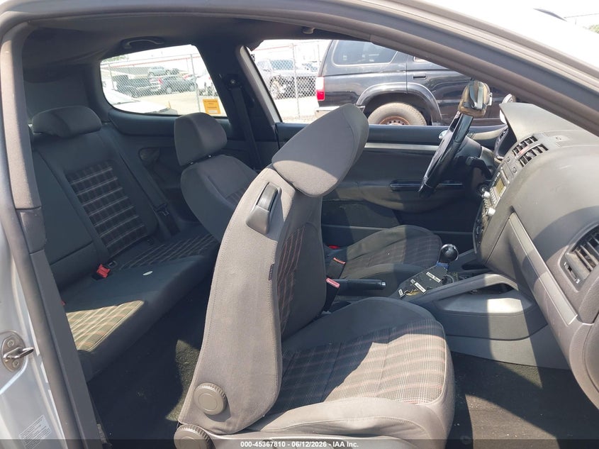 2008 Volkswagen Gti VIN WVWFV71K78W253183 IAAI salvage auction — NORMAL WEAR, Clear (New Jersey), sold $425 on 2026-07-20 (photo 8)