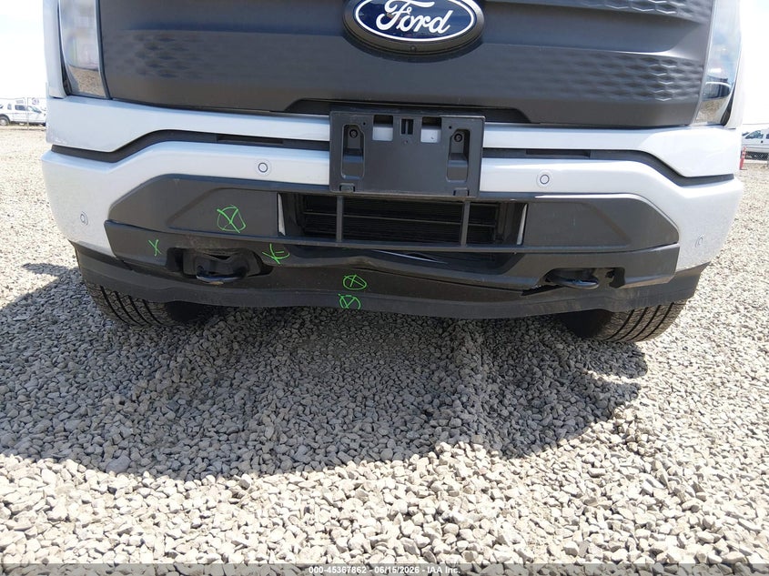 2025 Ford F-150 VIN 1FT6W3LU9SWG26543 IAAI salvage auction — FRONT END, Salvage (Oregon), sold $18,100 on 2026-07-30 (photo 6)