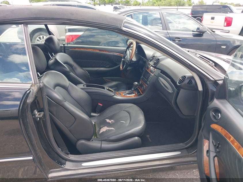 2008 Mercedes-benz Clk-class VIN WDBTK56F18F236454 IAAI salvage auction — RIGHT REAR, Original (Texas), sold $700 on 2026-07-08 (photo 5)