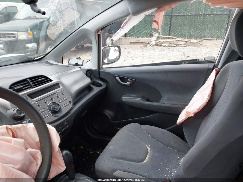 2010 Honda Fit VIN JHMGE8H29AS003732 IAAI salvage auction — FRONT END, Mv-907A (New York), sold $450 on 2026-07-07 (photo 5)
