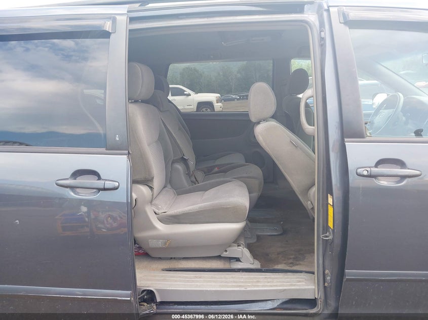 2006 Toyota Sienna VIN 5TDZA23C66S396723 IAAI salvage auction — NORMAL WEAR, Clear (New Jersey), sold $575 on 2026-07-16 (photo 8)