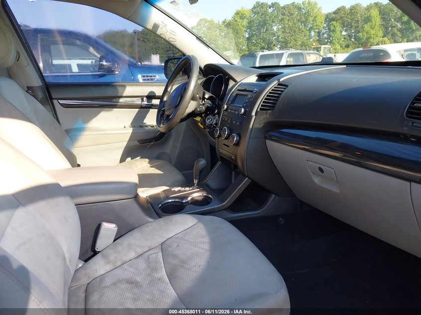 2012 Kia Sorento VIN 5XYKT4A27CG285222 IAAI salvage auction — NORMAL WEAR, Repossession Paperwork (Georgia), sold $600 on 2026-07-15 (photo 5)