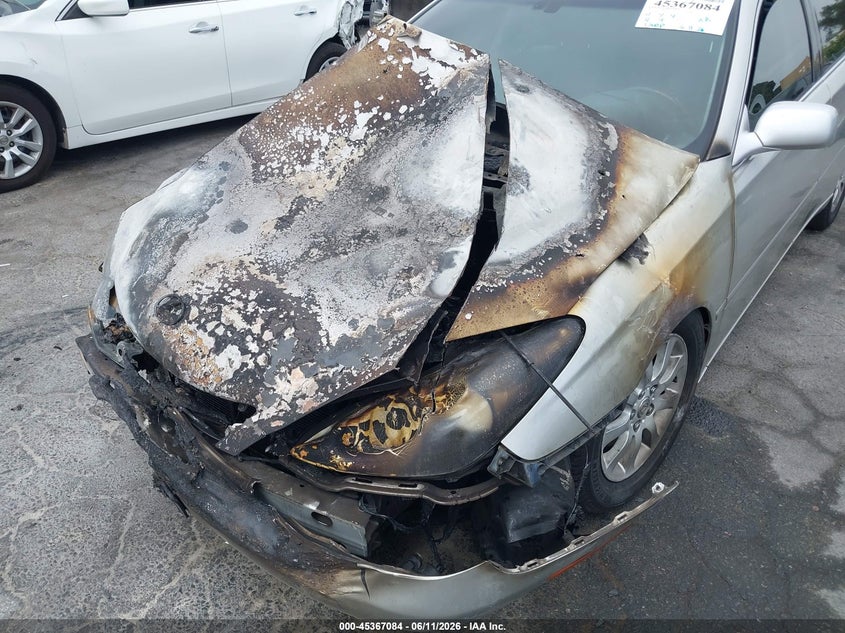 2003 Lexus Es 300 VIN JTHBF30G630110608 IAAI salvage auction — ENGINE BURN, Non-Repairable (California), sold $250 on 2026-07-09 (photo 6)
