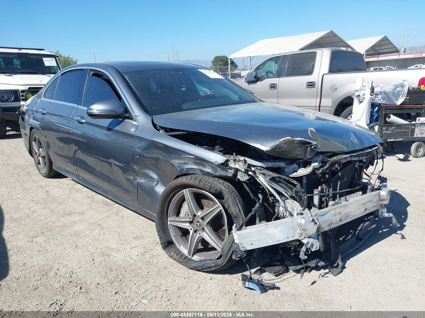 2018 Mercedes-benz VIN WDDZF4JB6JA325511 IAAI salvage auction — RIGHT FRONT, Salvage Title, sold $3,950 on 2026-07-29 (photo 1)