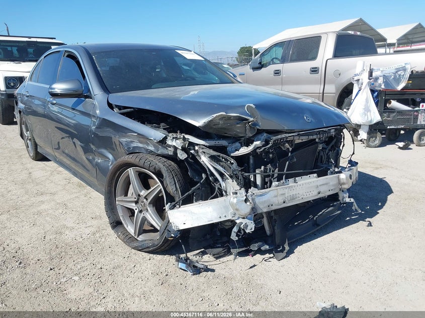 2018 Mercedes-benz VIN WDDZF4JB6JA325511 IAAI salvage auction — RIGHT FRONT, Salvage Title, sold $3,950 on 2026-07-29 (photo 6)