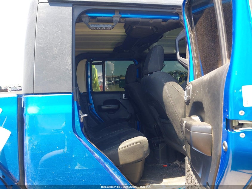 2021 Jeep Gladiator VIN 1C6HJTAGXML513779 IAAI salvage auction — BIO HAZARD, Salvage (Arizona), sold $12,300 on 2026-07-28 (photo 8)