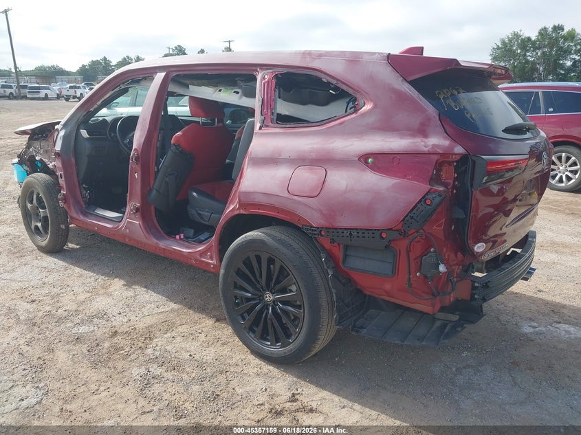 2023 Toyota Highlander VIN 5TDKDRAH6PS027295 IAAI salvage auction — FRONT & REAR, Salvage (Texas), sold $9,700 on 2026-07-30 (photo 3)