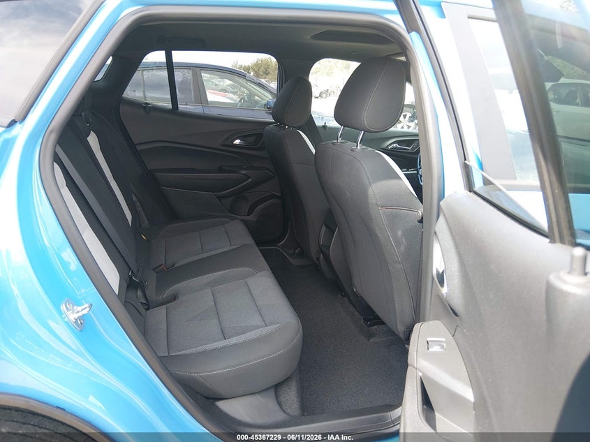 2024 Chevrolet Trax VIN KL77LGE29RC215247 IAAI salvage auction — LEFT SIDE, Salvage (California), sold $4,400 on 2026-07-20 (photo 8)
