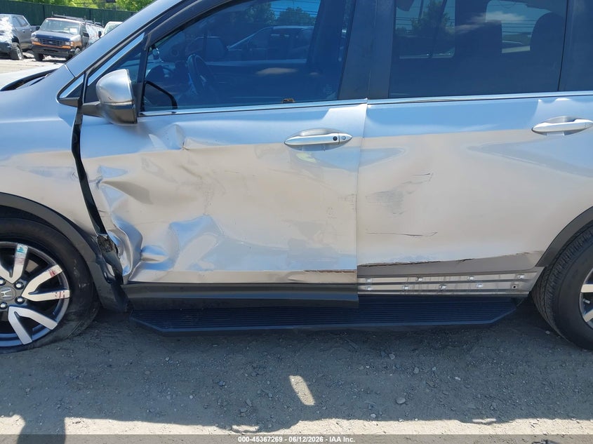 2022 Honda Pilot VIN 5FNYF6H55NB007491 IAAI salvage auction — SIDE, Salvage Title, sold $9,600 on 2026-07-28 (photo 6)