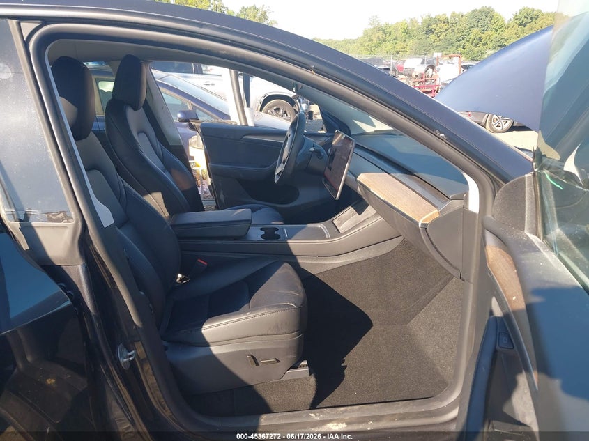2025 Tesla Model y VIN 7SAYGDED1SF270640 IAAI salvage auction — FRONT END, Salvage Title, sold $9,650 on 2026-07-27 (photo 5)