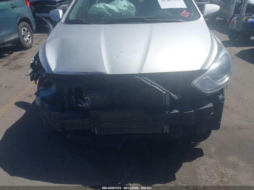2013 Hyundai Accent VIN KMHCU4AE8DU275144 IAAI salvage auction — FRONT END, Salvage (Utah), sold $475 on 2026-07-09 (photo 6)