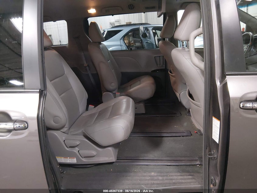 2015 Toyota Sienna VIN 5TDDK3DC4FS127776 IAAI salvage auction — FRONT END, Salvage (Iowa), sold $25 on 2026-07-28 (photo 8)