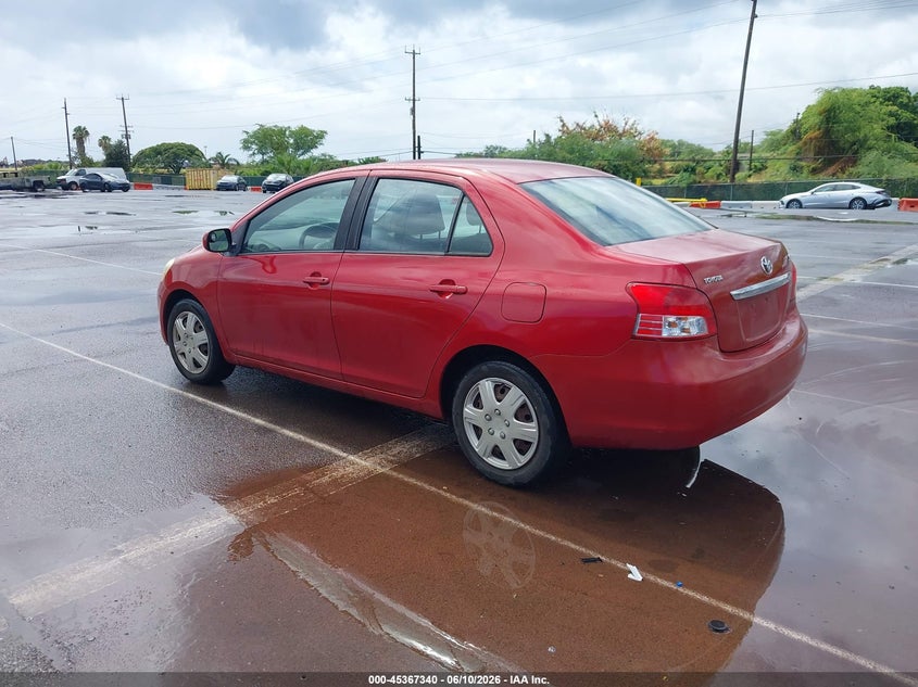 2011 Toyota Yaris VIN JTDBT4K30B1400796 IAAI salvage auction — NORMAL WEAR, Clear (Hawaii), sold $875 on 2026-07-14 (photo 3)