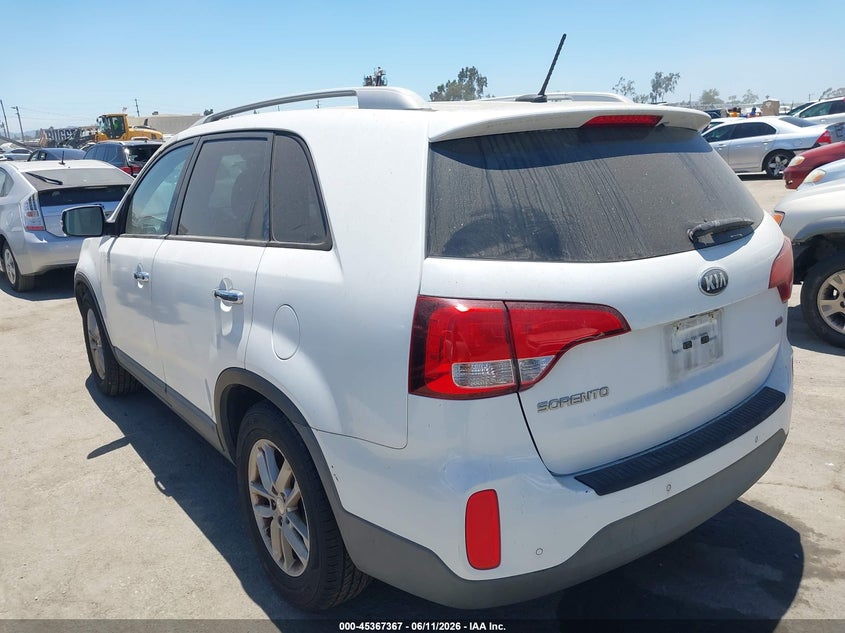 2014 Kia Sorento VIN 5XYKT4A64EG485495 IAAI salvage auction — NORMAL WEAR, Clear - Dealer Only (California), sold $25 on 2026-07-29 (photo 3)