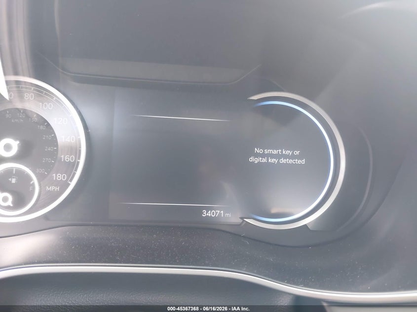 2022 Genesis G70 VIN KMTG14TE9NU082922 IAAI salvage auction — FRONT END, Salvage (Massachusetts), sold $9,750 on 2026-07-24 (photo 7)