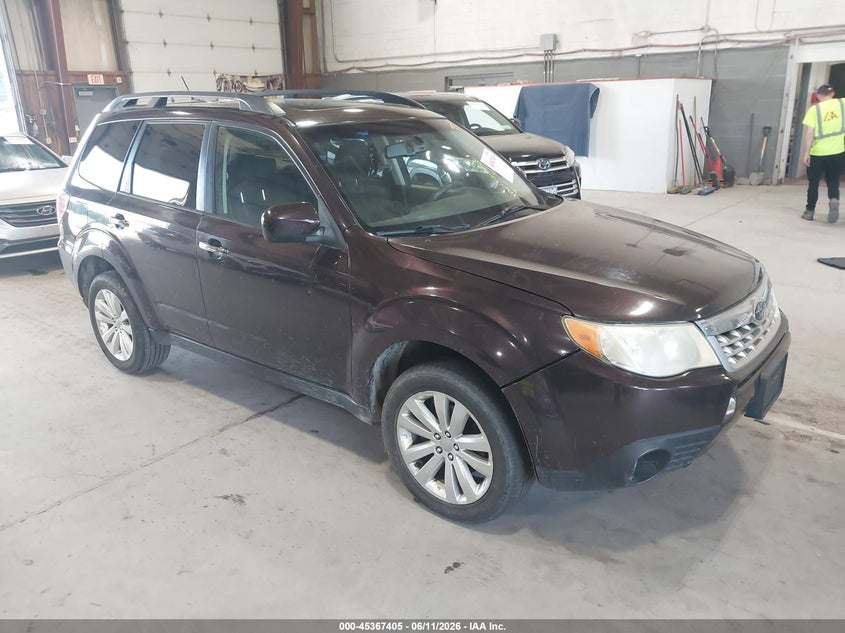 2013 Subaru Forester VIN JF2SHACC2DH431090 IAAI salvage auction — NORMAL WEAR, Clear (New York), sold $950 on 2026-07-22 (photo 1)