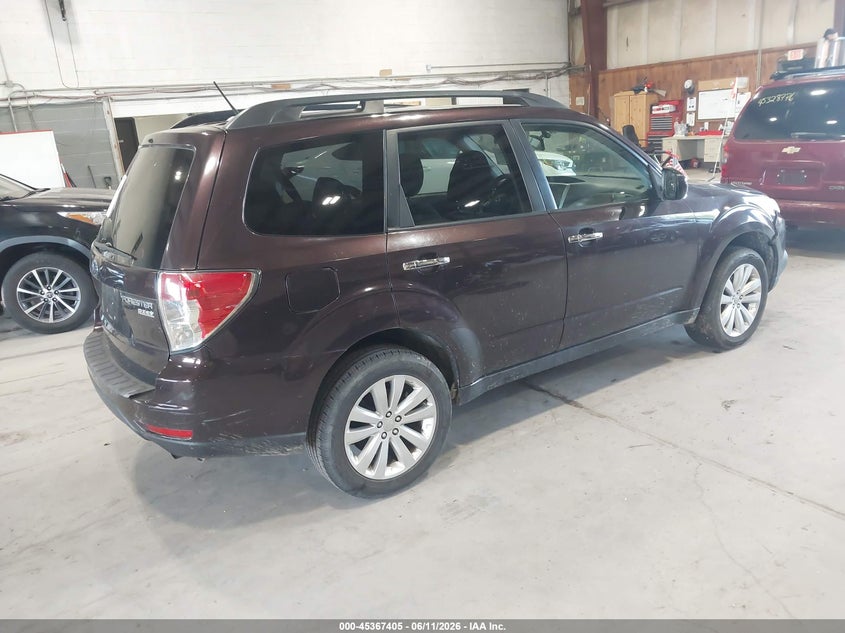 2013 Subaru Forester VIN JF2SHACC2DH431090 IAAI salvage auction — NORMAL WEAR, Clear (New York), sold $950 on 2026-07-22 (photo 4)