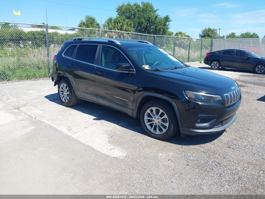 2019 Jeep Cherokee VIN 1C4PJLCB1KD147787 IAAI salvage auction — REAR END, Salvage Title, sold $2,200 on 2026-08-14 (photo 1)