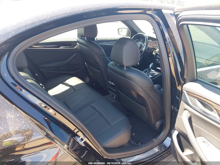 2019 BMW 5er VIN WBAJA7C59KG912795 IAAI salvage auction — FRONT END, Salvage (North Carolina), sold $10,300 on 2026-07-19 (photo 8)