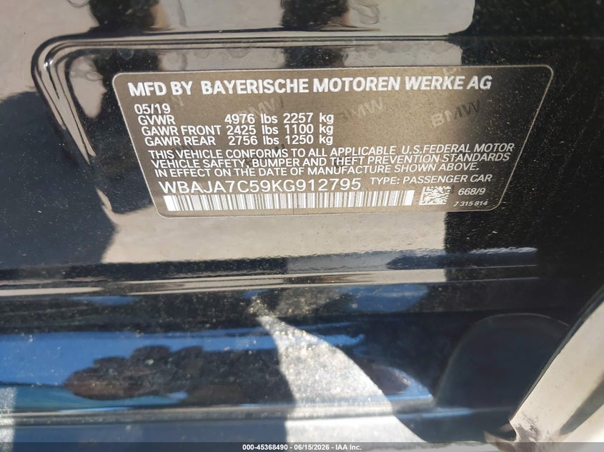 2019 BMW 5er VIN WBAJA7C59KG912795 IAAI salvage auction — FRONT END, Salvage (North Carolina), sold $10,300 on 2026-07-19 (photo 9)