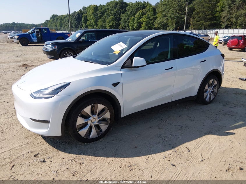 2023 Tesla Model y VIN 7SAYGDEE7PA024656 IAAI salvage auction — RIGHT SIDE, Wait Title, sold $15,725 on 2026-08-28 (photo 2)