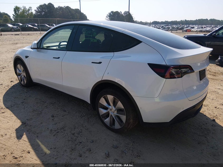 2023 Tesla Model y VIN 7SAYGDEE7PA024656 IAAI salvage auction — RIGHT SIDE, Wait Title, sold $15,725 on 2026-08-28 (photo 3)