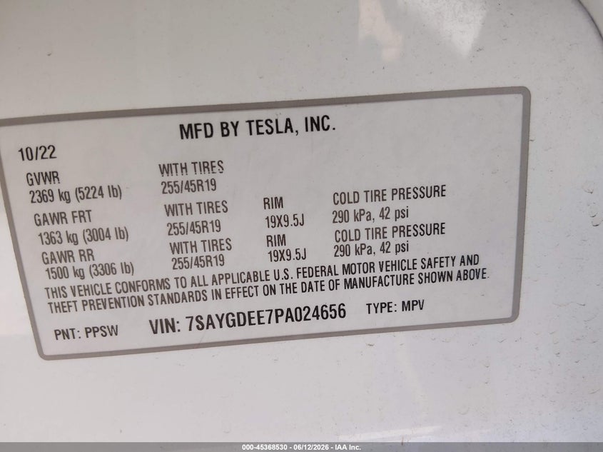 2023 Tesla Model y VIN 7SAYGDEE7PA024656 IAAI salvage auction — RIGHT SIDE, Wait Title, sold $15,725 on 2026-08-28 (photo 9)