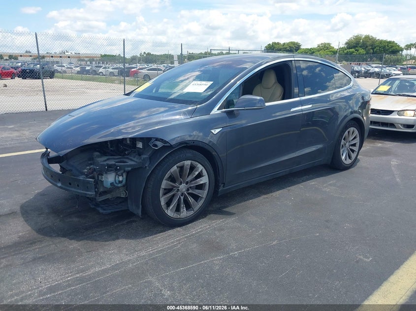 2016 Tesla Model x VIN 5YJXCBE20GF015525 IAAI salvage auction — FRONT END, Rebuildable (Florida), sold $4,800 on 2026-07-09 (photo 2)