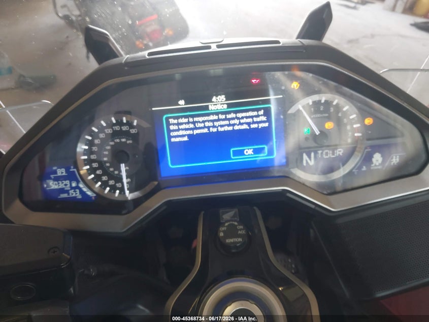 2018 Honda Gl1800c VIN JH2SC7906JK002697 IAAI salvage auction — LEFT & RIGHT, Salvage (Tennessee), sold $8,500 on 2026-07-15 (photo 7)