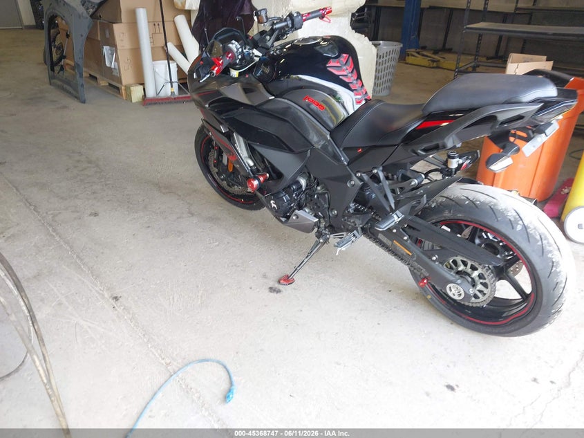 2024 Kawasaki VIN JKBZXVK19RA044145 IAAI salvage auction — UNDERCARRIAGE, Salvage Title, sold $3,050 on 2026-07-28 (photo 3)