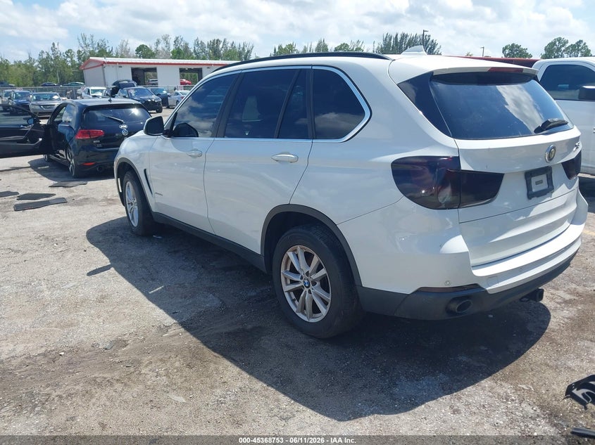 2015 BMW X5 VIN 5UXKS4C53F0N06544 IAAI salvage auction — NORMAL WEAR, Clear (Florida), sold $4,550 on 2026-07-29 (photo 3)